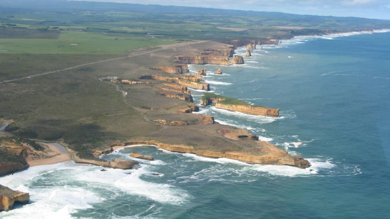 12 Apostles and Loch Ard Gorge