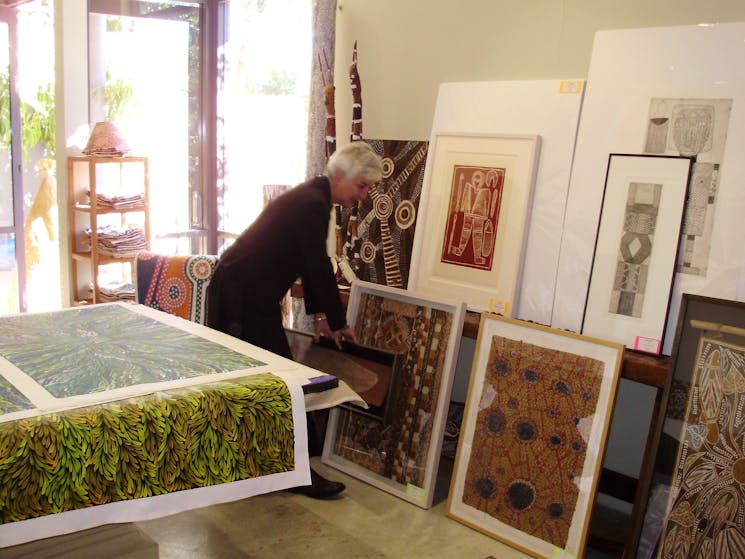 Bouddi Gallery - Contemporary Aboriginal Art