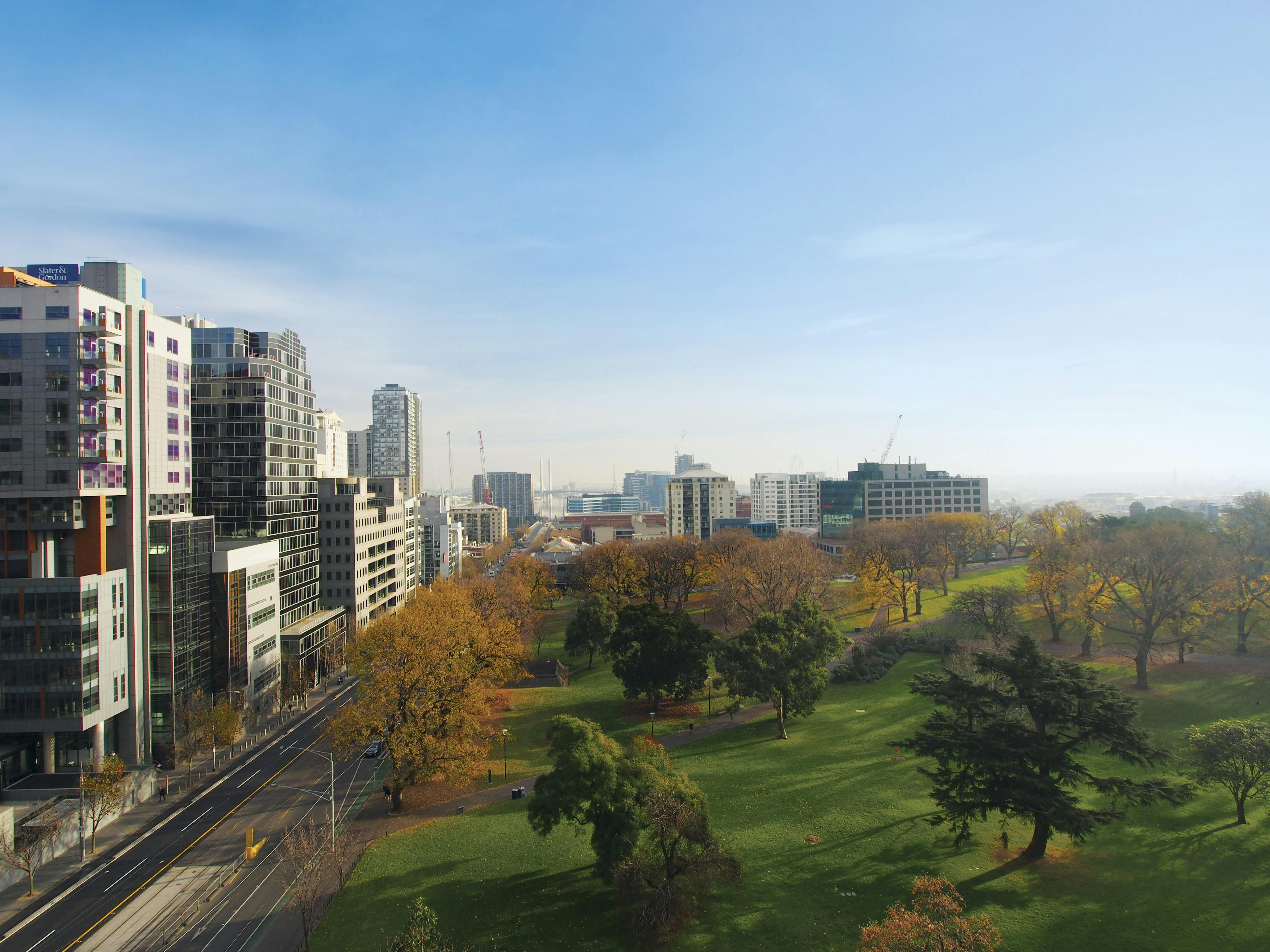 Oaks Melbourne on William Suites