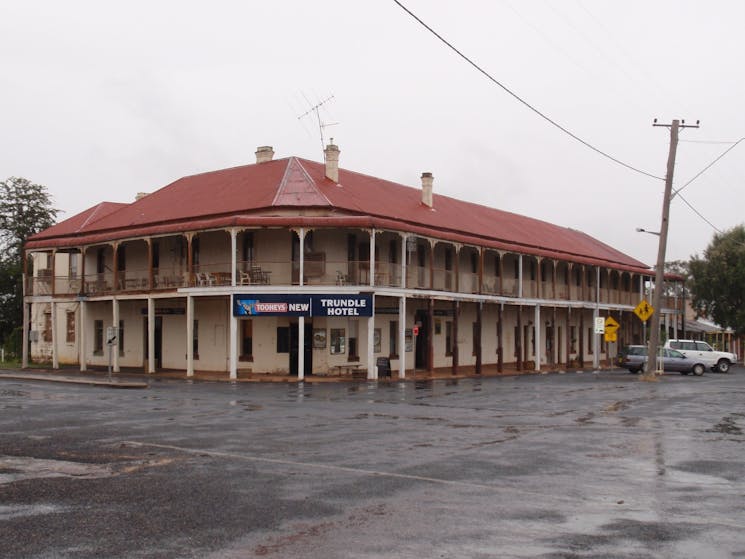 Trundle Hotel