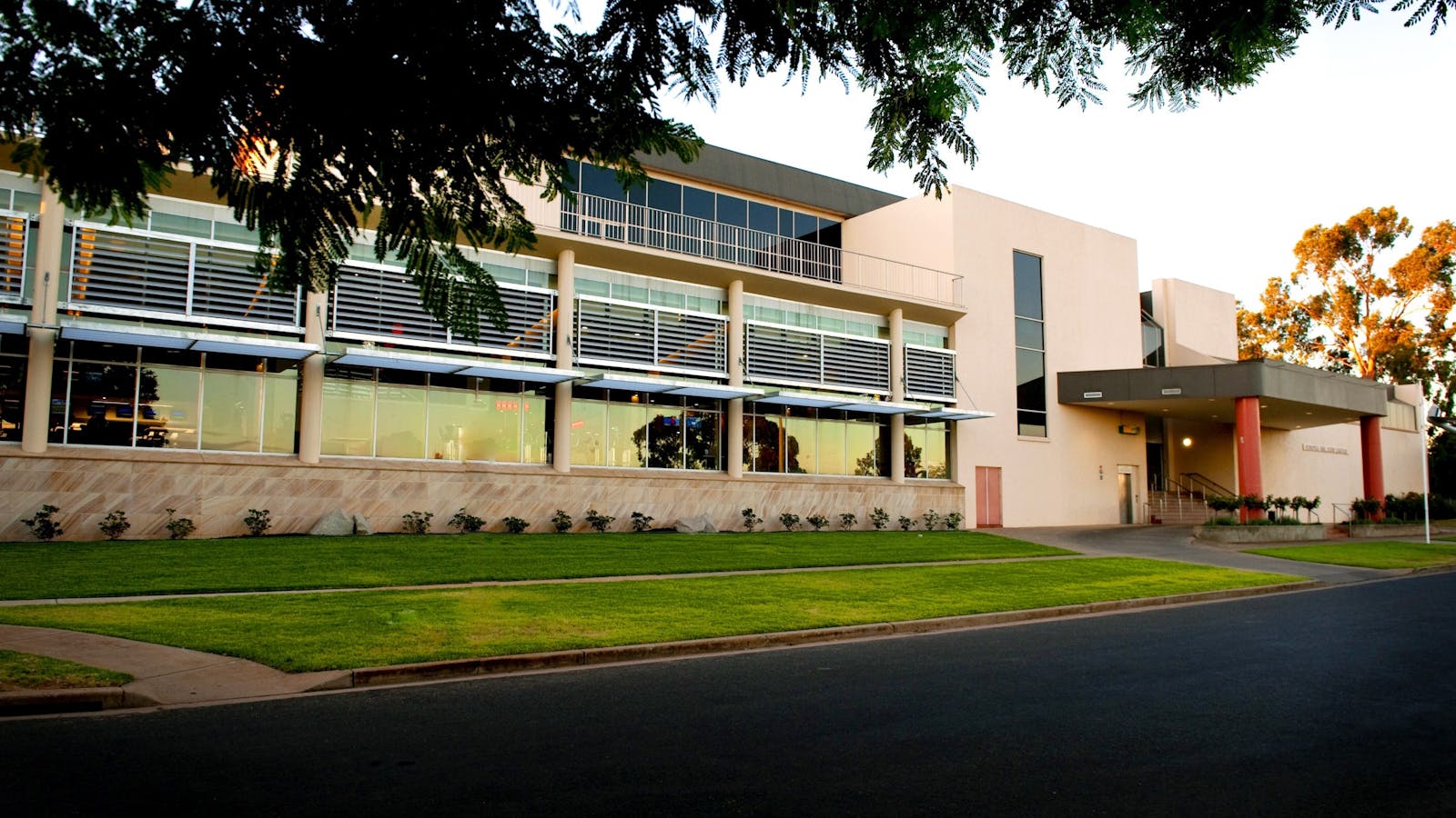 All Seasons - Club Corowa