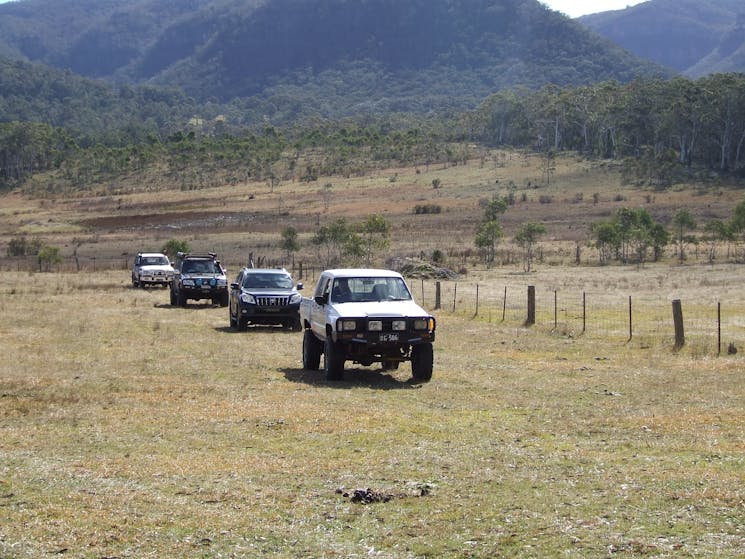 Blue Mountains 4WD Tag Along Tour Weekend NSW Holidays & Things to Do
