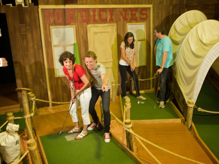 Mega Mini Golf