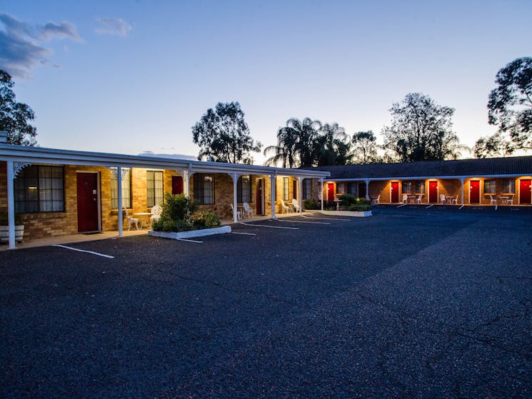 Scone Colonial Motor Lodge NSW Holidays & Things to Do