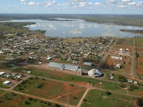 Lake Cargelligo image