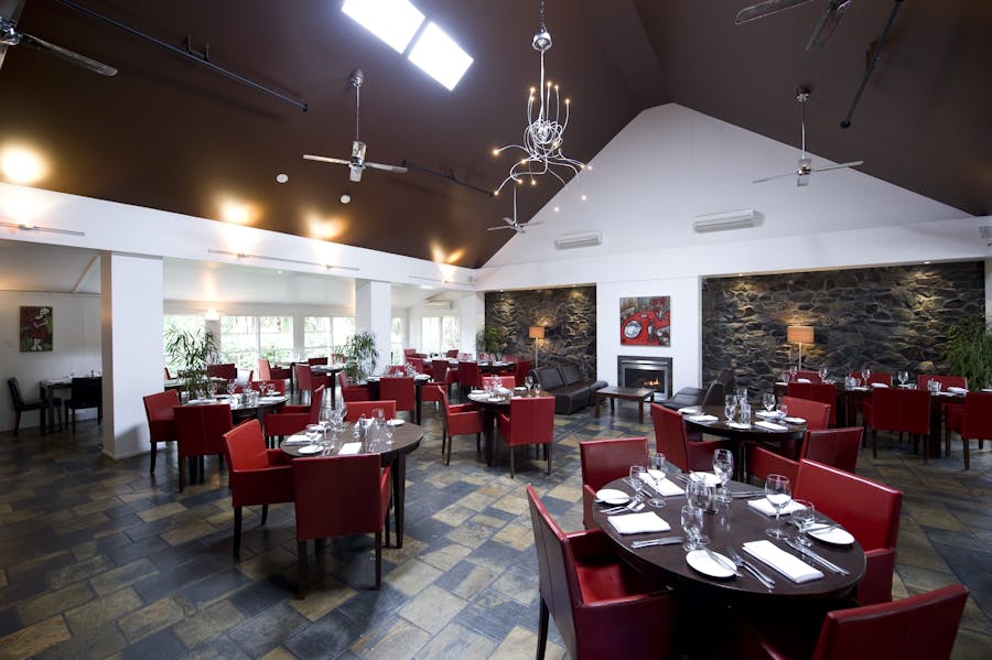 Stunning setting with rich furnishings