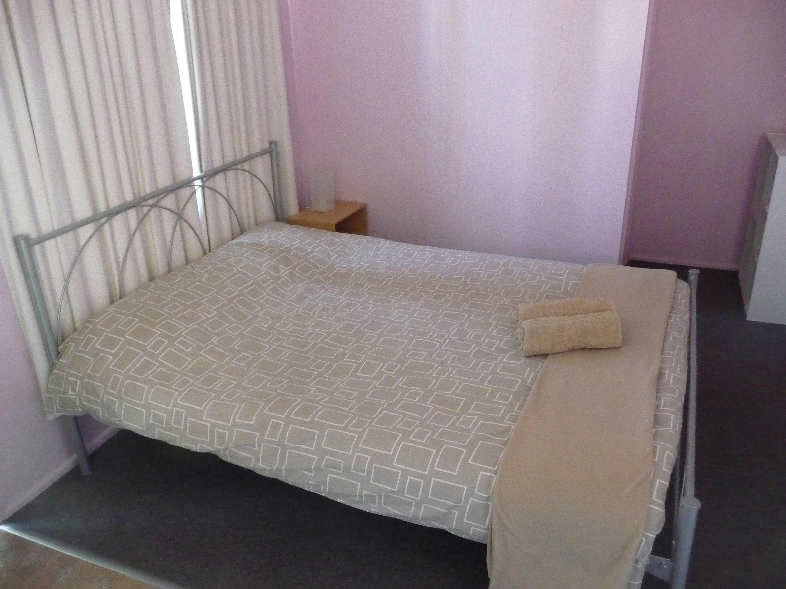 Self-contained cabin