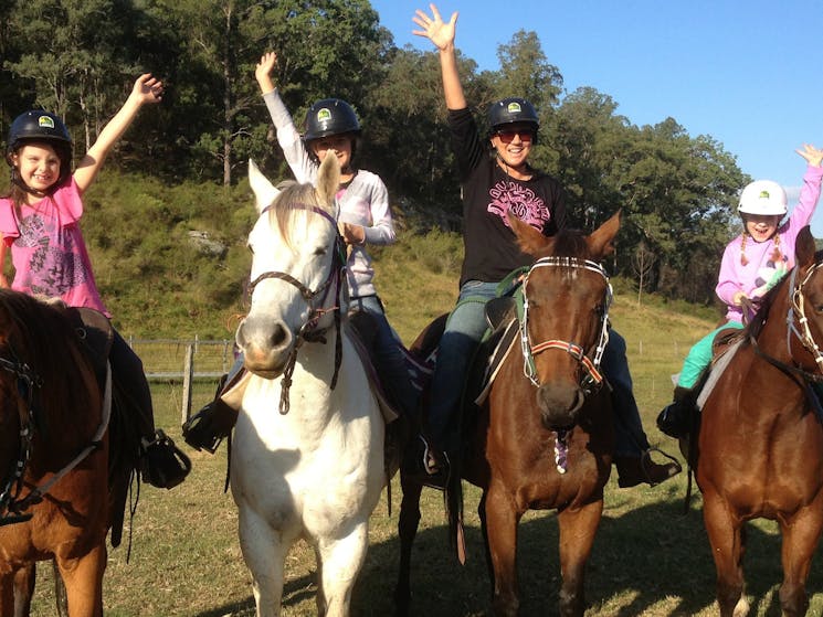 Family Horse Ride Sydney