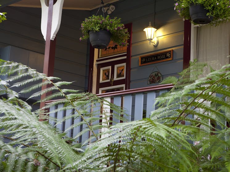 Welcome to Leura Rose Cottage, your 5-star private luxury escape awaits