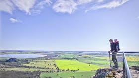 Mount Arapiles-Tooan State Park