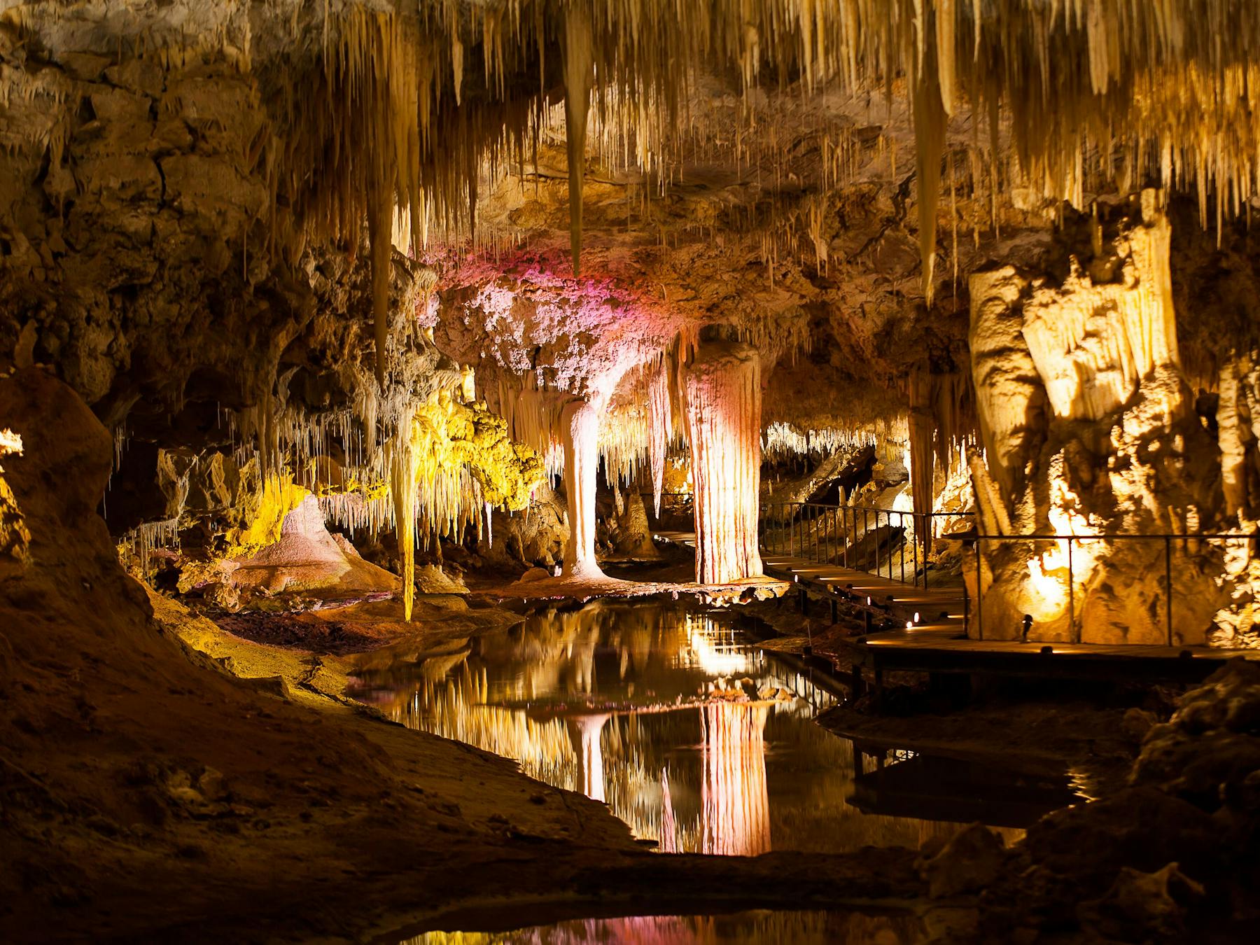 Aussie Perth Tours, Perth, Western Australia