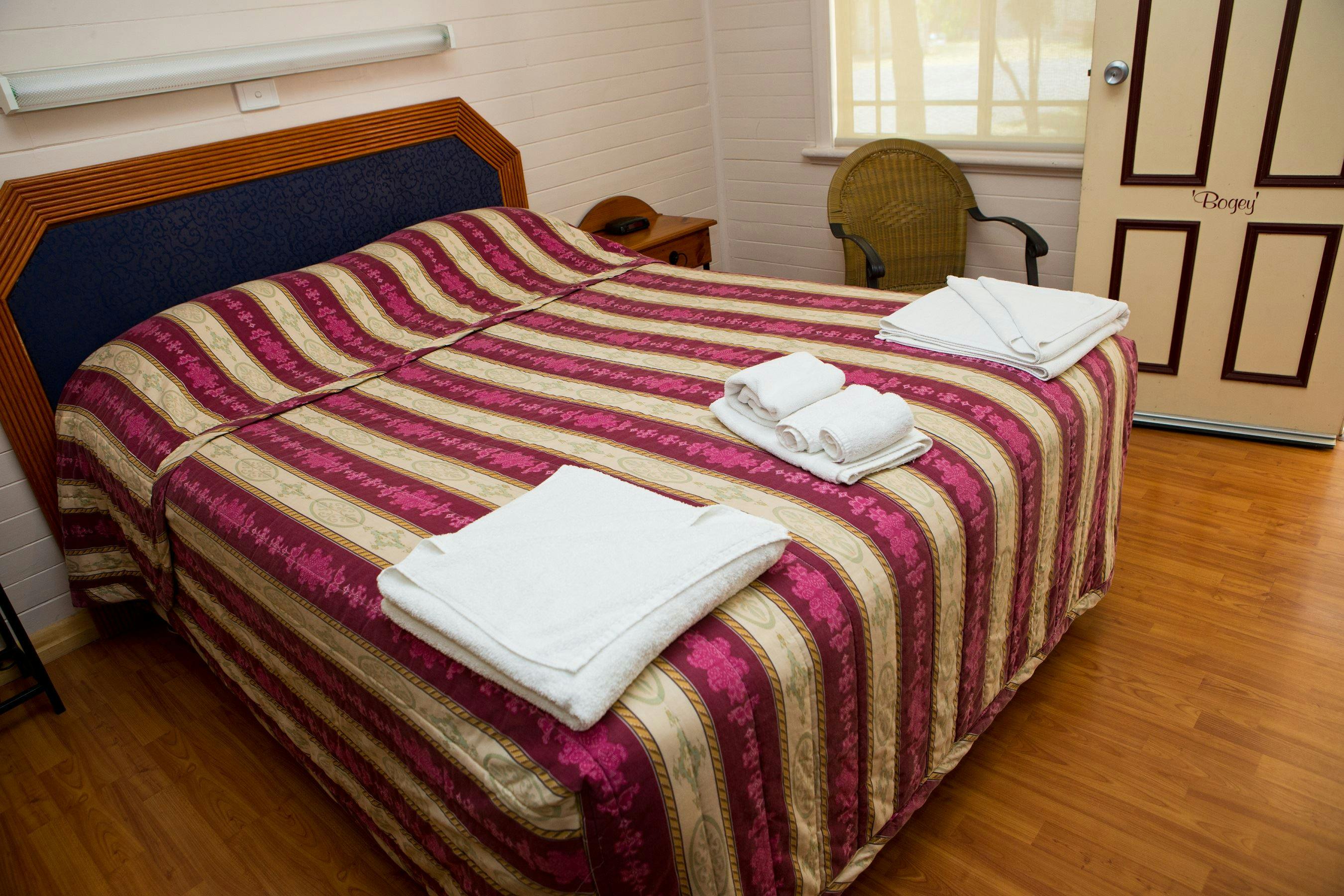 One-Bedroom Cabin