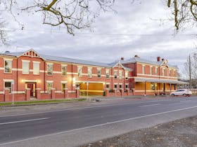 Lake Inn Ballarat