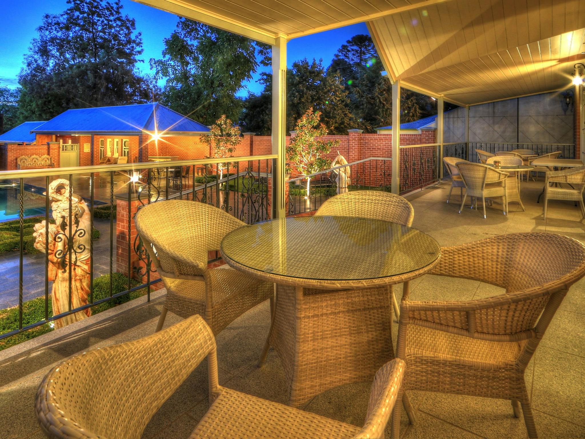 FOF back verandah