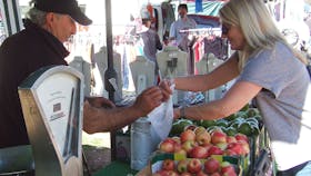 fresh produce at Violet Town Market