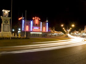 Leeton image