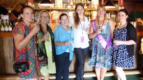 Shire Shuttle Bus Wine Tours