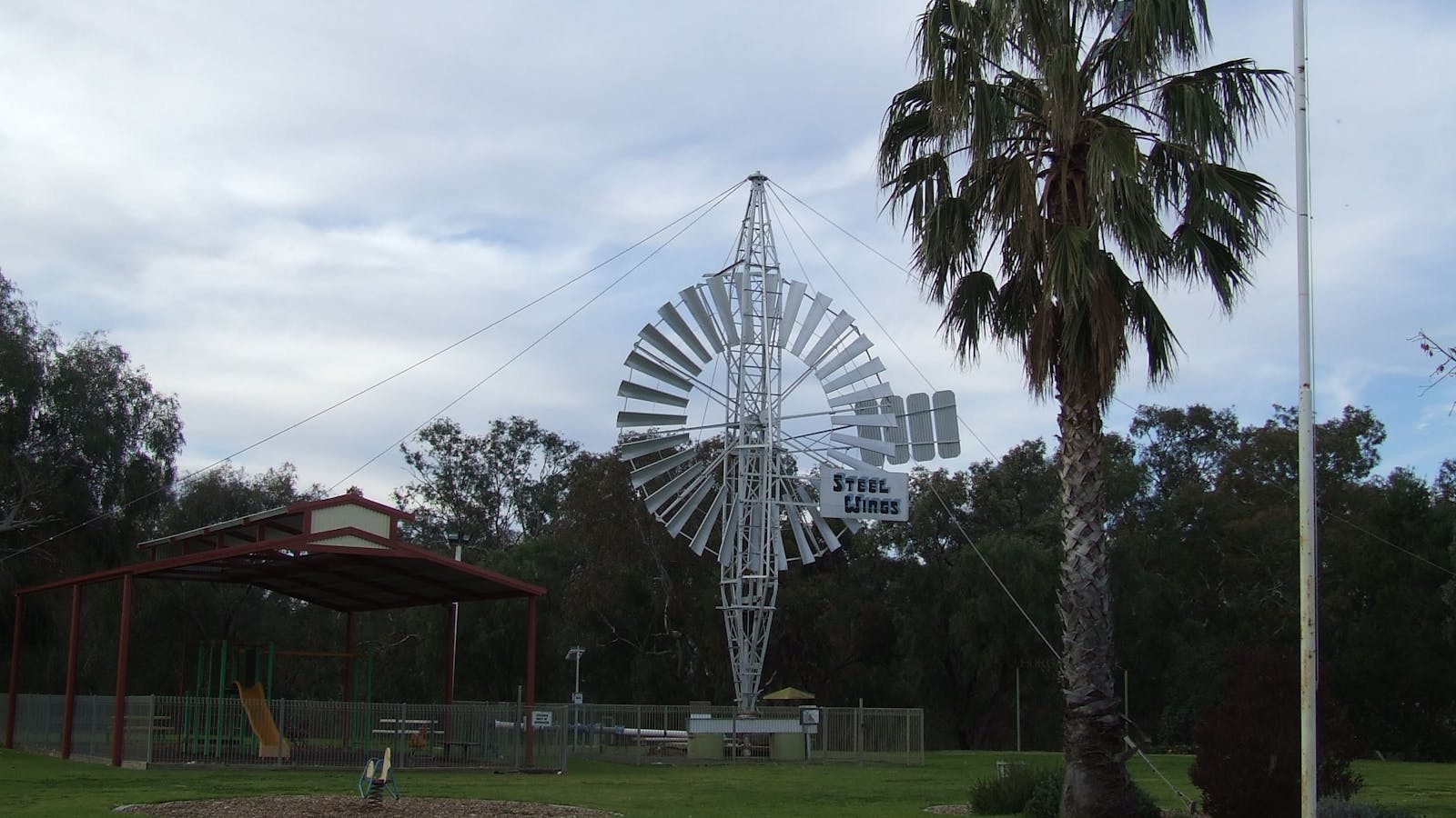 Luke Park and Jerilderie Lake
