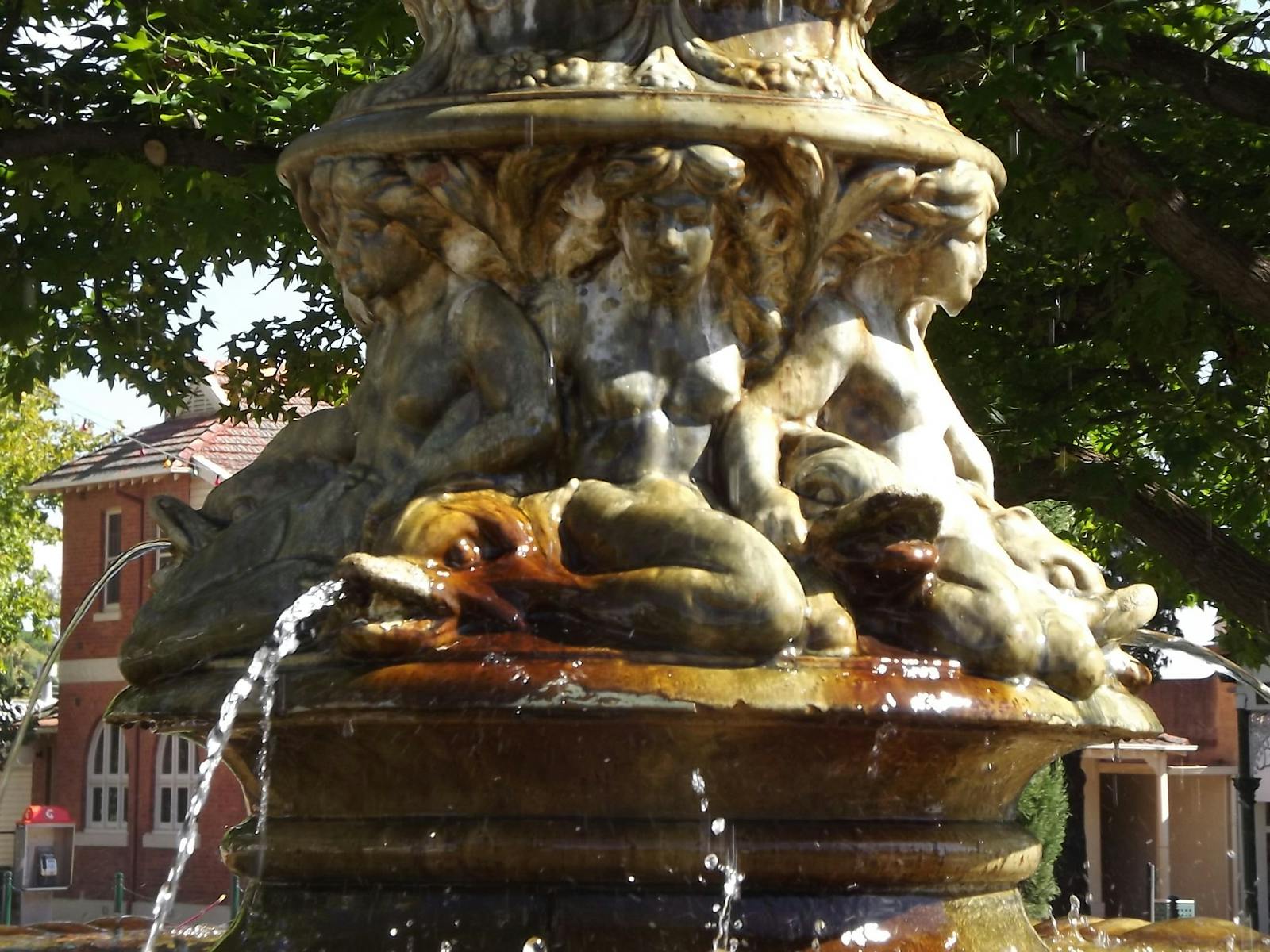  Two-Foot Heritage Walk