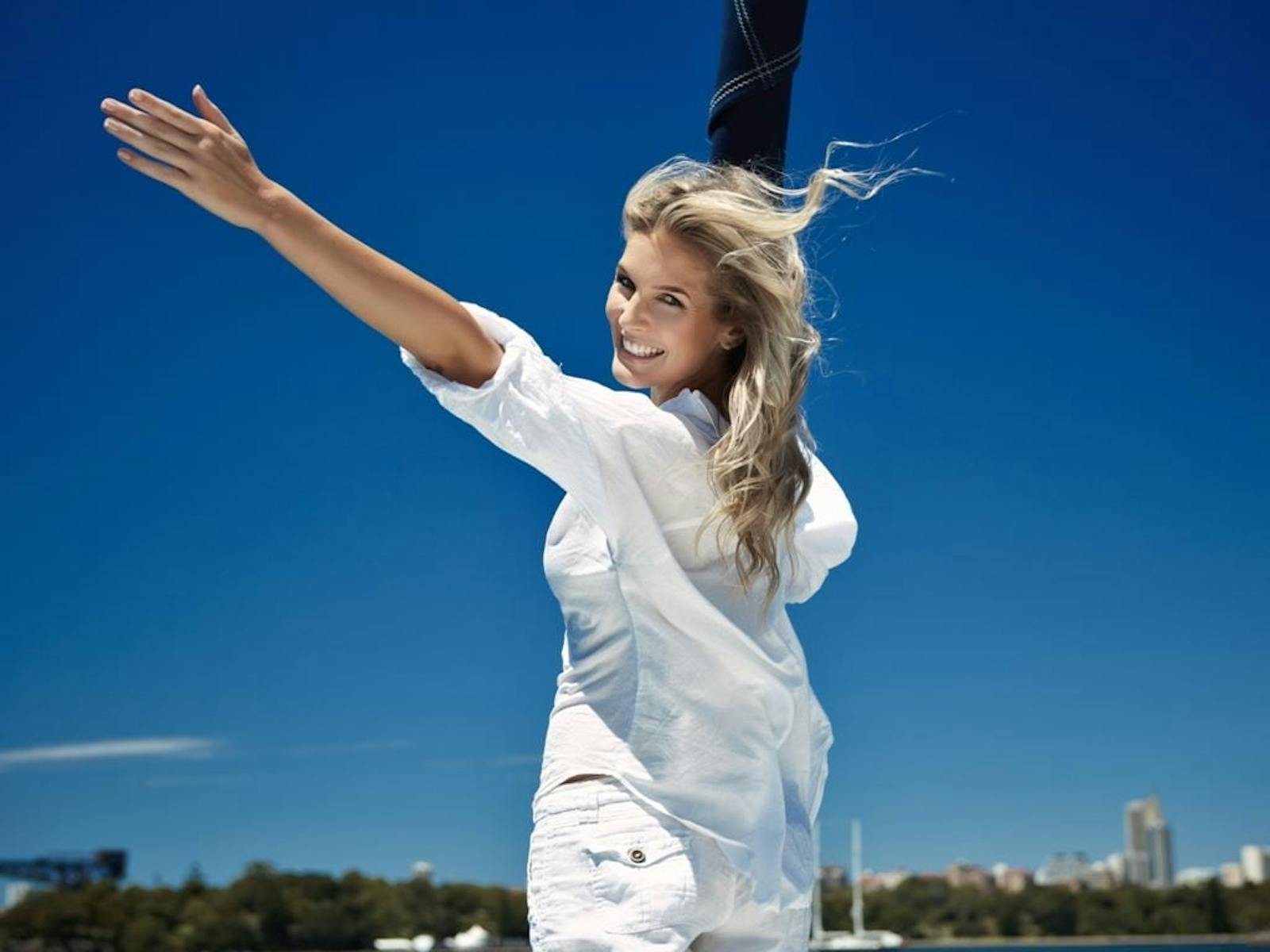 Sydney By Sail