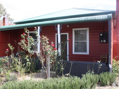 Unterkunft im Roten Haus