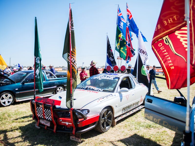 Deni Ute Muster