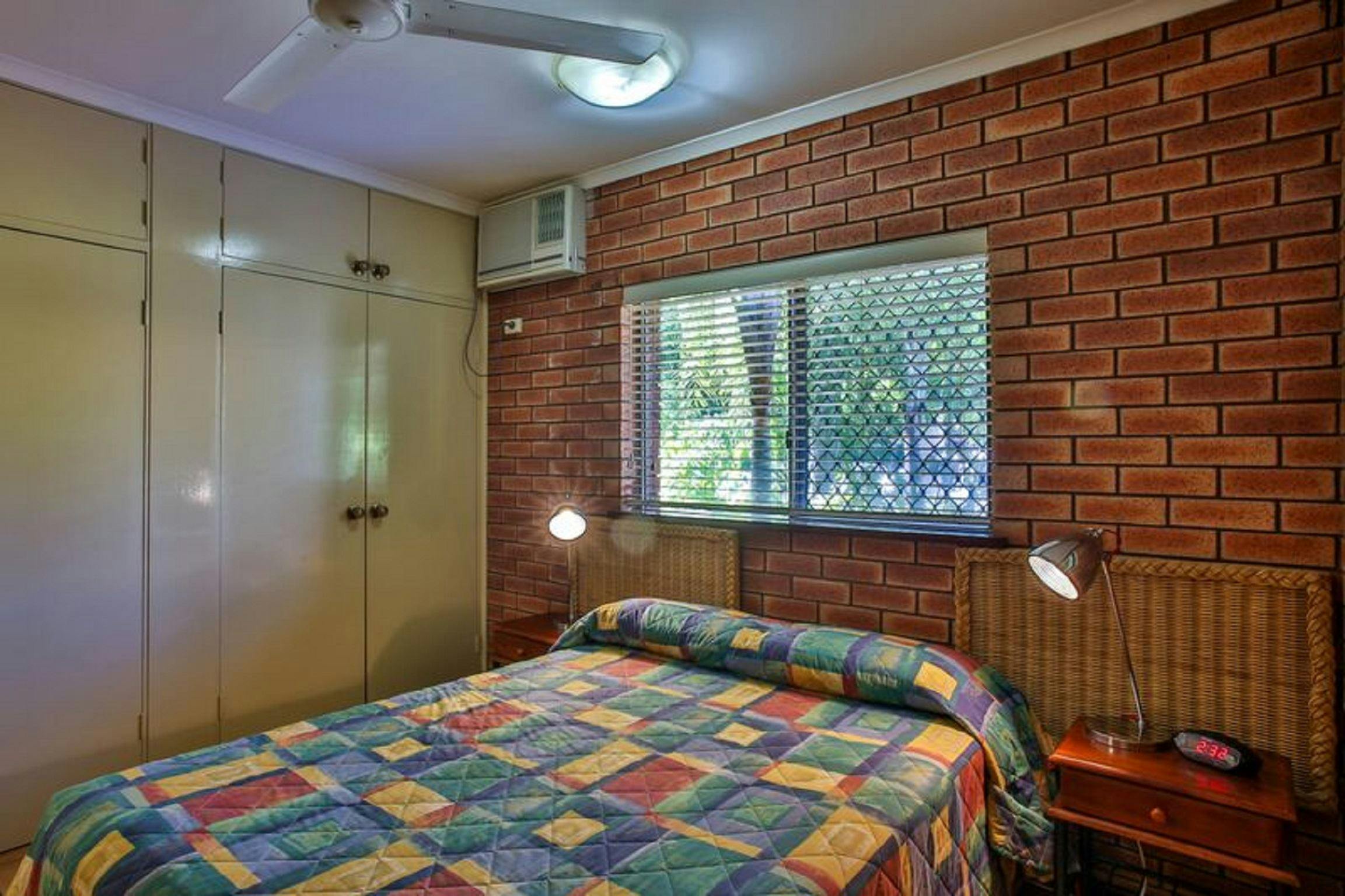 One Bedroom Apartment