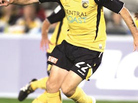 Football: Mariners versus Melbourne Victory