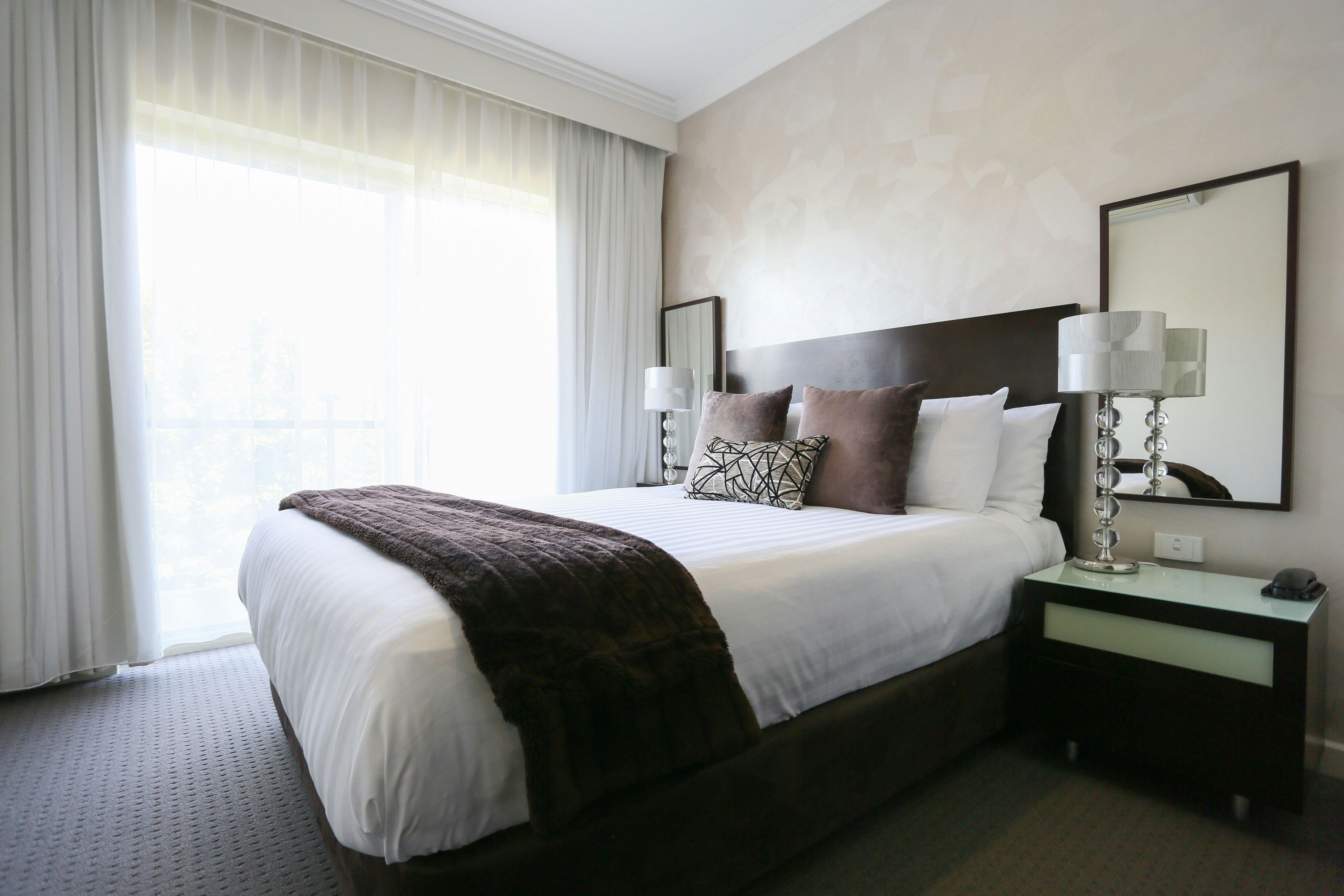 Deluxe One Bedroom Suite