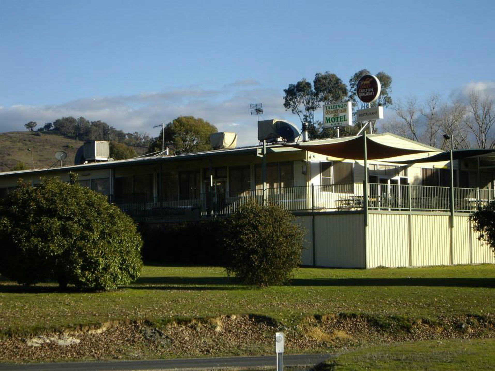 Talbingo Country Club | NSW Holidays & Accommodation, Things to Do
