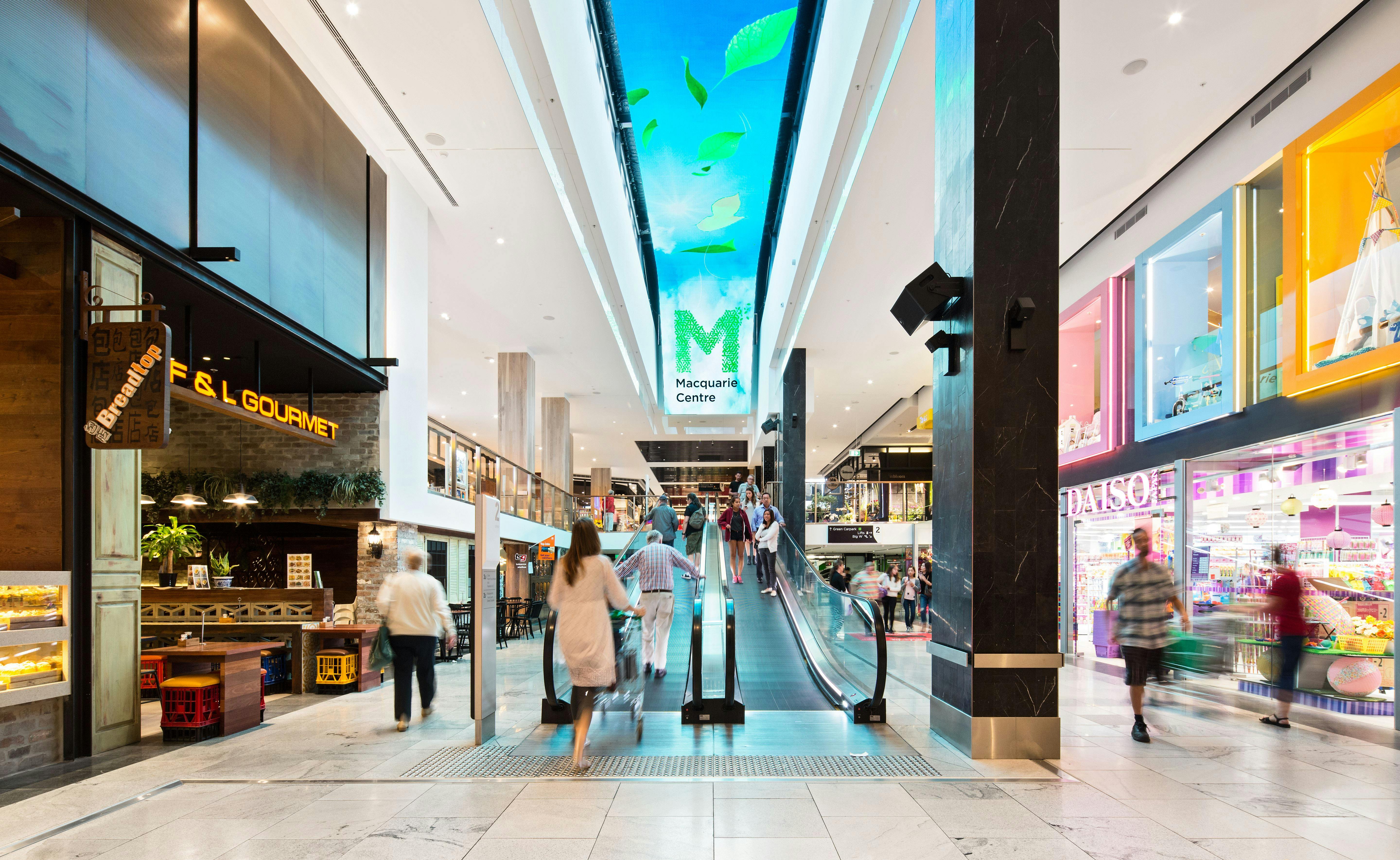travel bags macquarie shopping centre