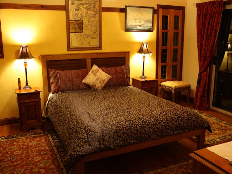 Snug Cove Bed and Breakfast NSW Holidays & Things to Do, Attractions and Events
