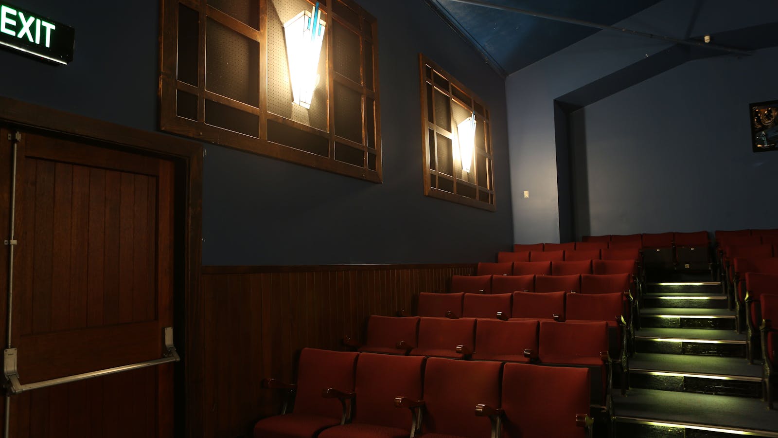Jetty Memorial Theatre