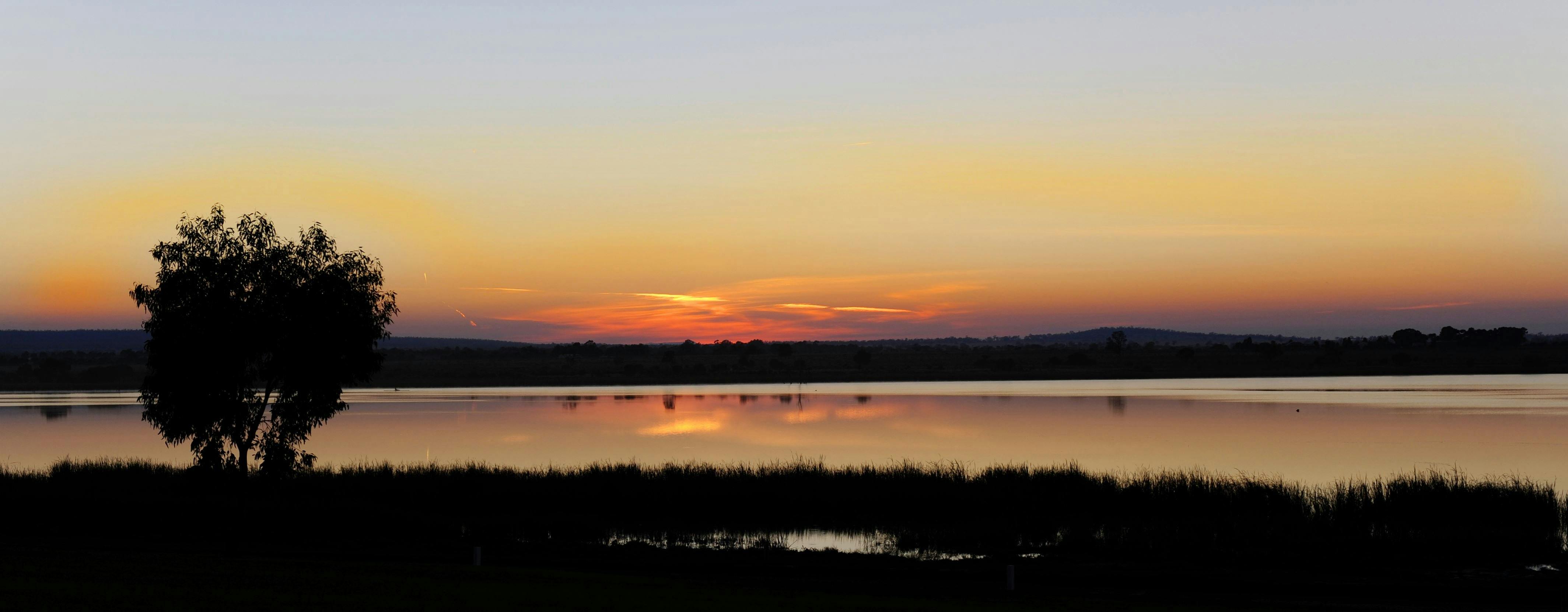 Sunset over Lake Wyangan, after a busy day touring