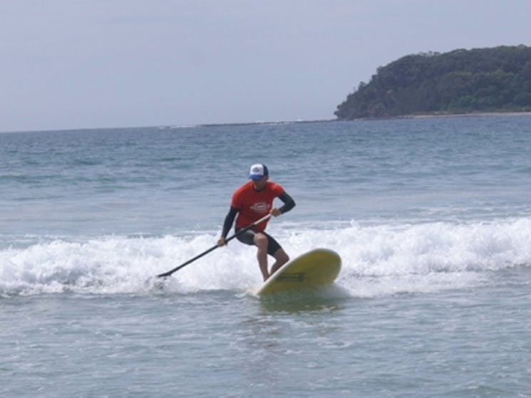 Learn to master SUP surfing skills