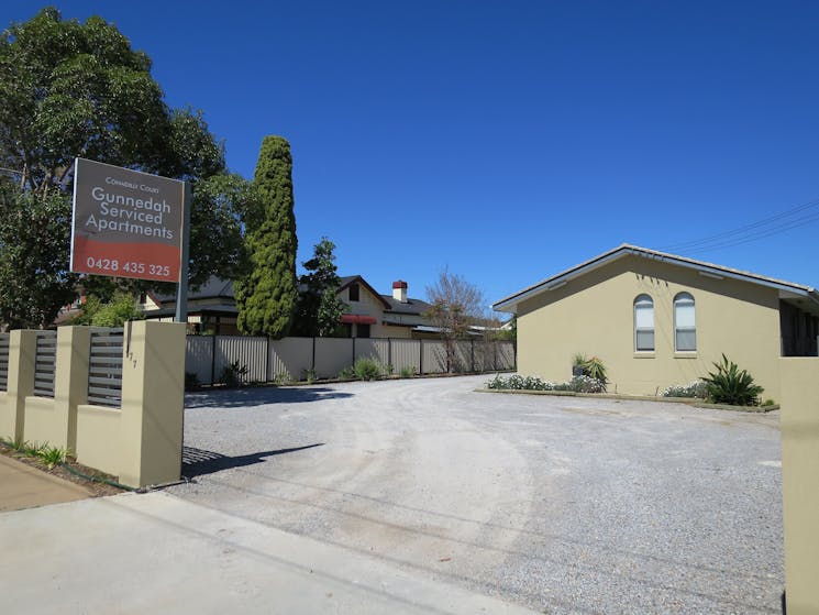 Gunnedah Serviced Apartments Nsw Holidays