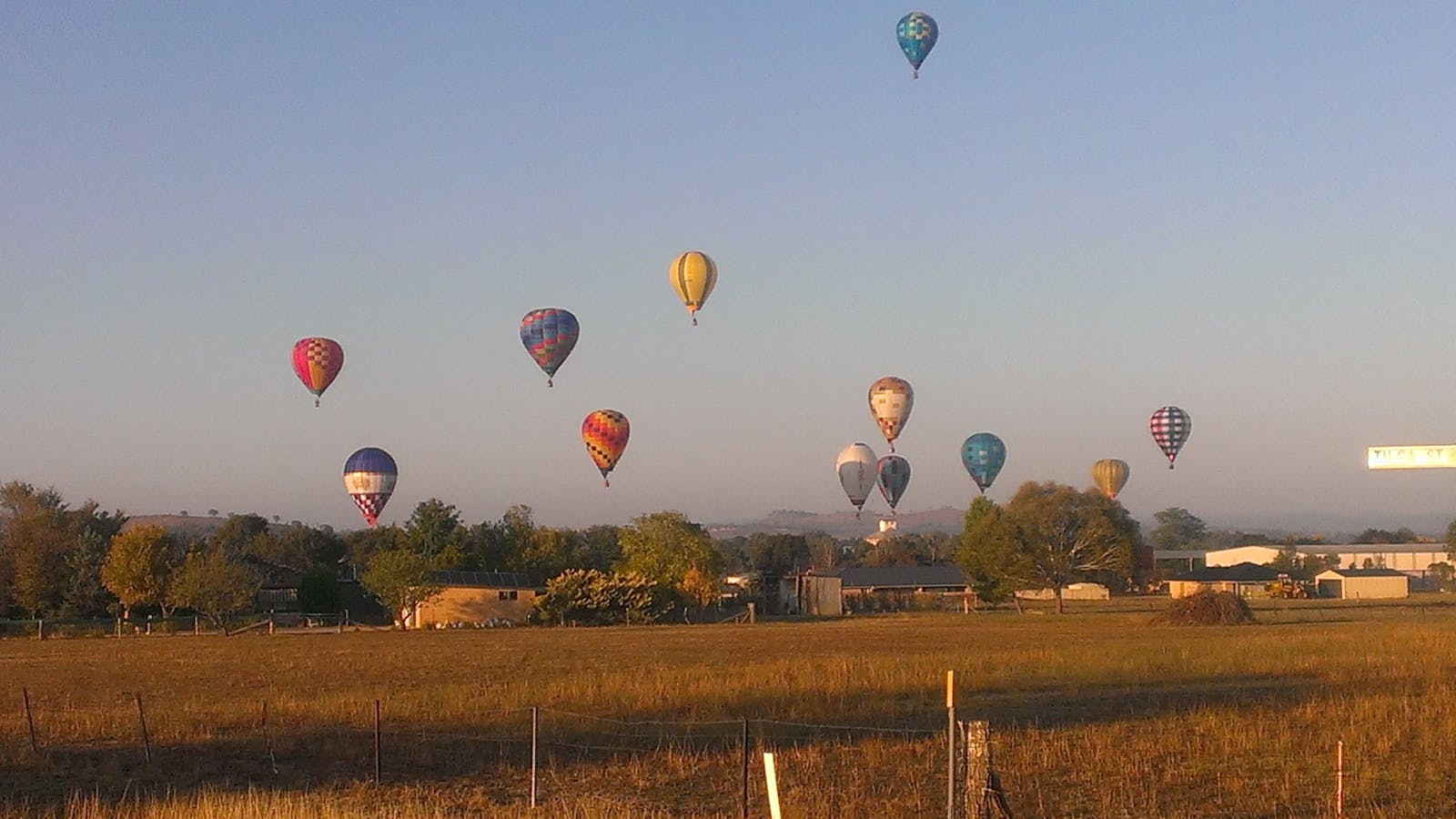 Canowindra International Balloon Challenge