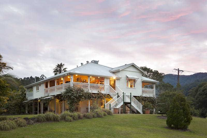 Mavis S Kitchen And Cabins Uki Nsw Mavis S Kitchen And Cabins Uki Nsw
