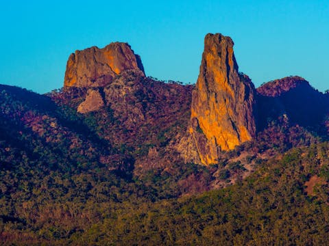 Geologie und Naturlehrpfade für Selbstfahrer