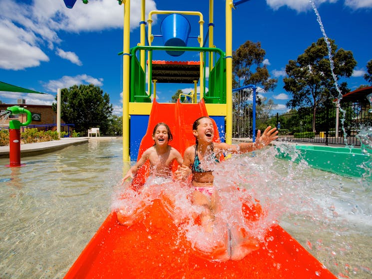 Sliding at Dubbo