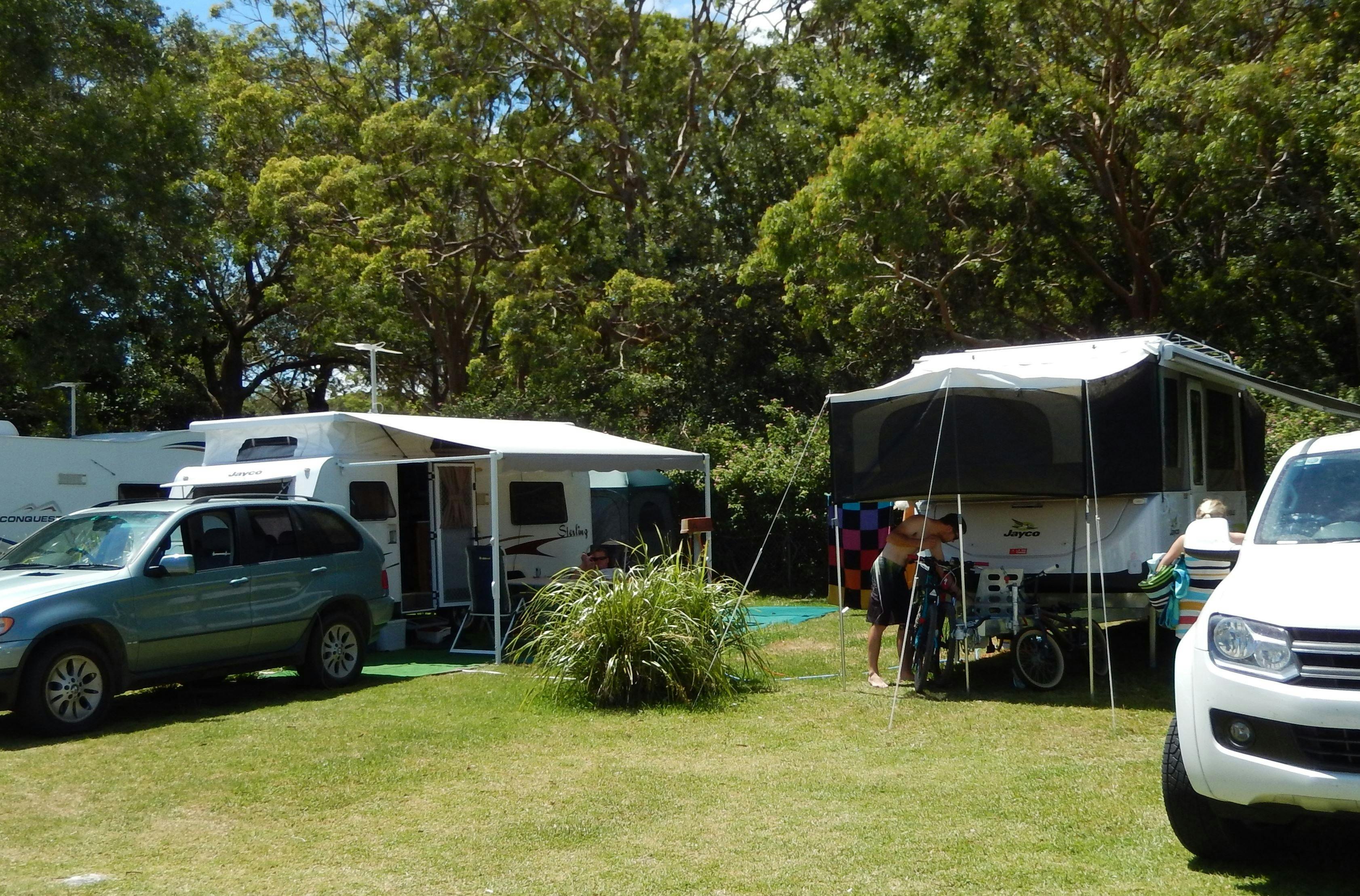 Middle Rock Holiday Resort