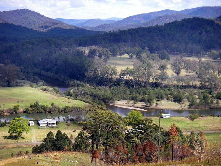 Old Glen Innes Road and the Historic Tunnel Grafton