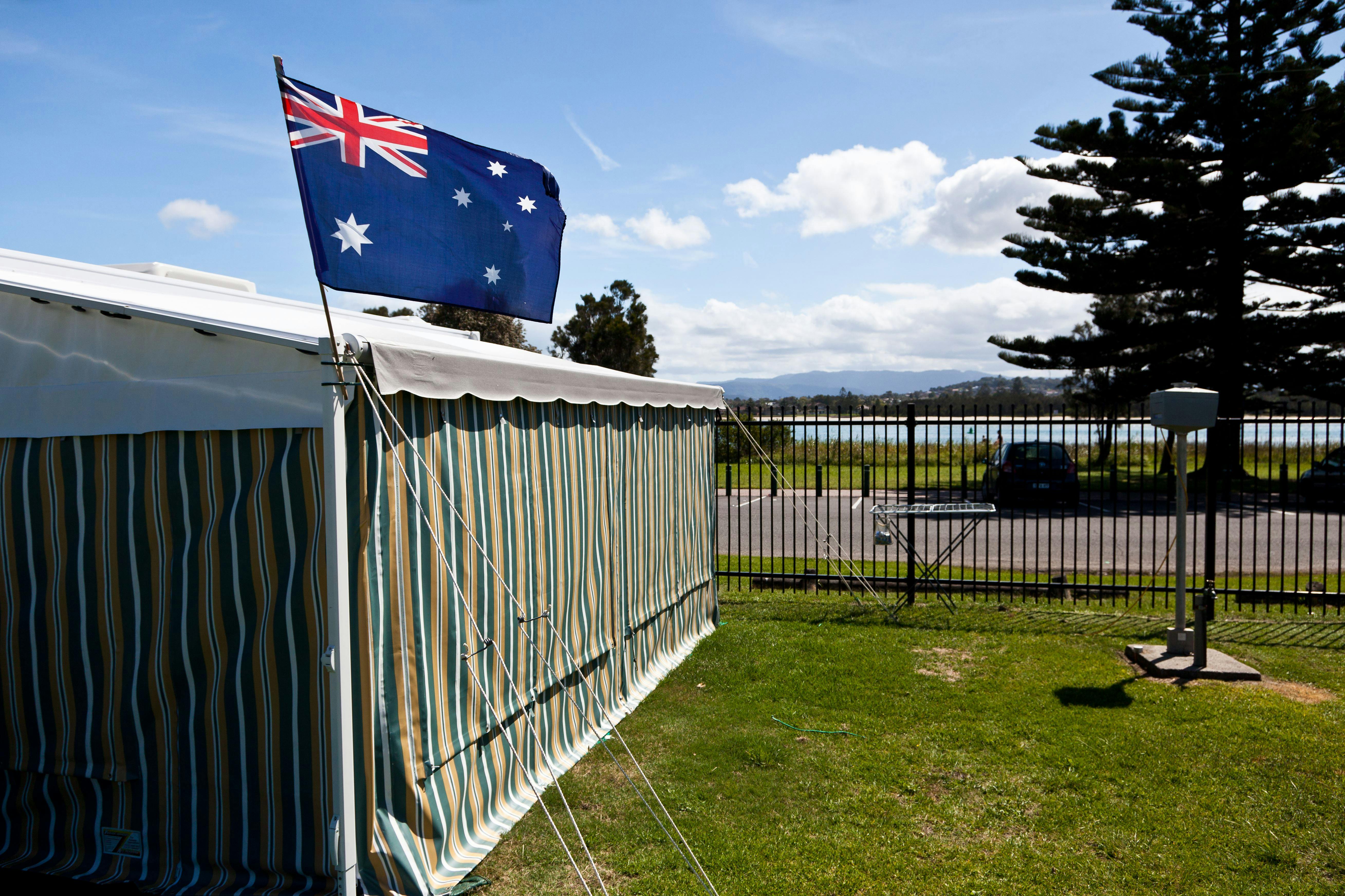 Powered Caravan and Camping Site