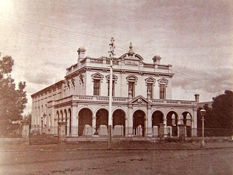 Town Hall 1895