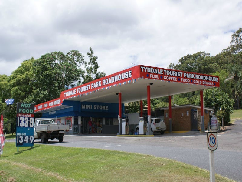 Tyndale Tourist Park and Roadhouse NSW Holidays &