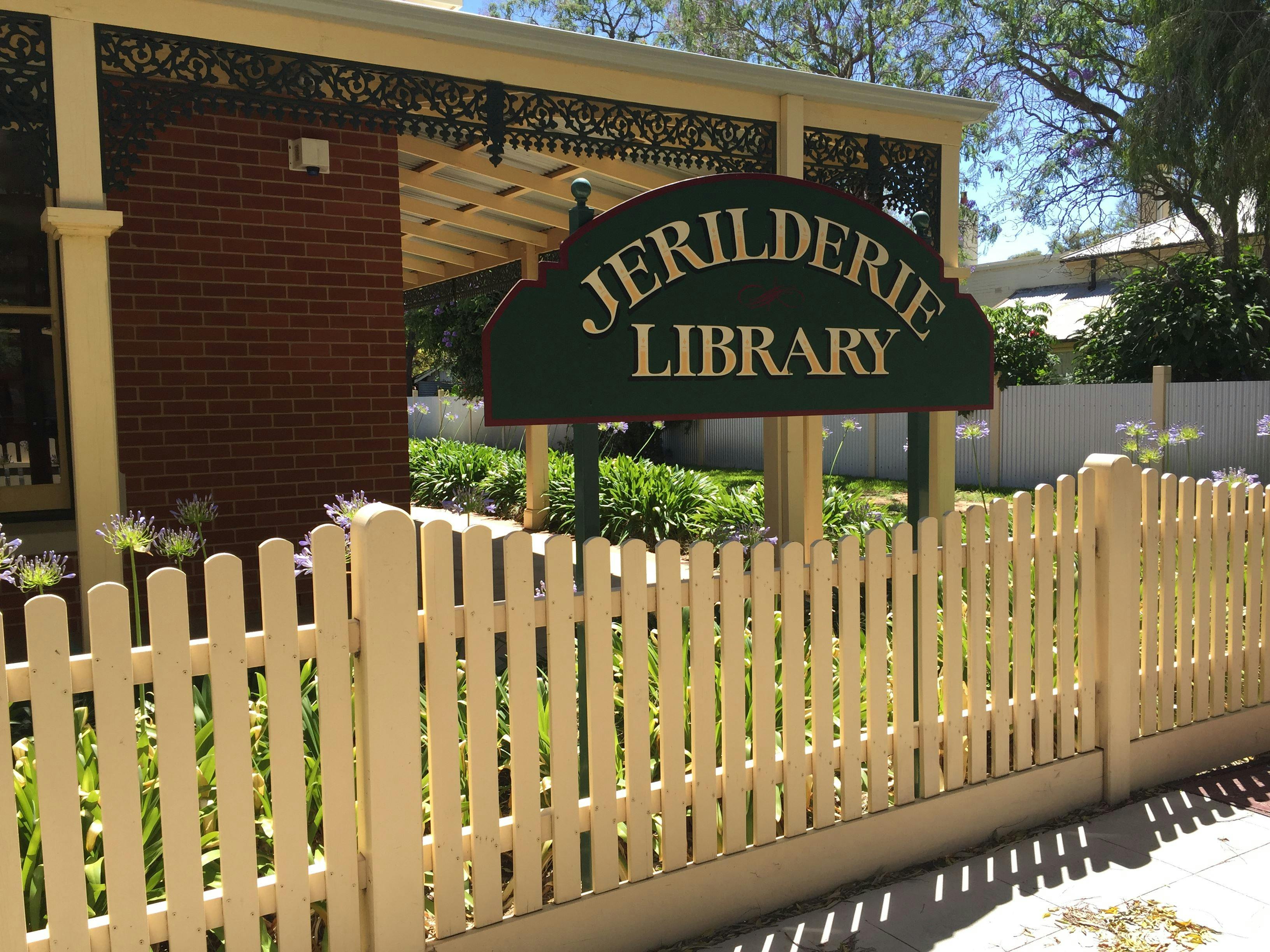 Jerilderie Library