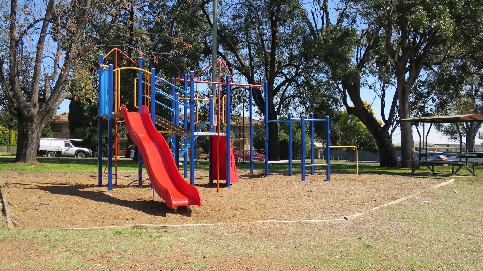 Mornington Park Reserve