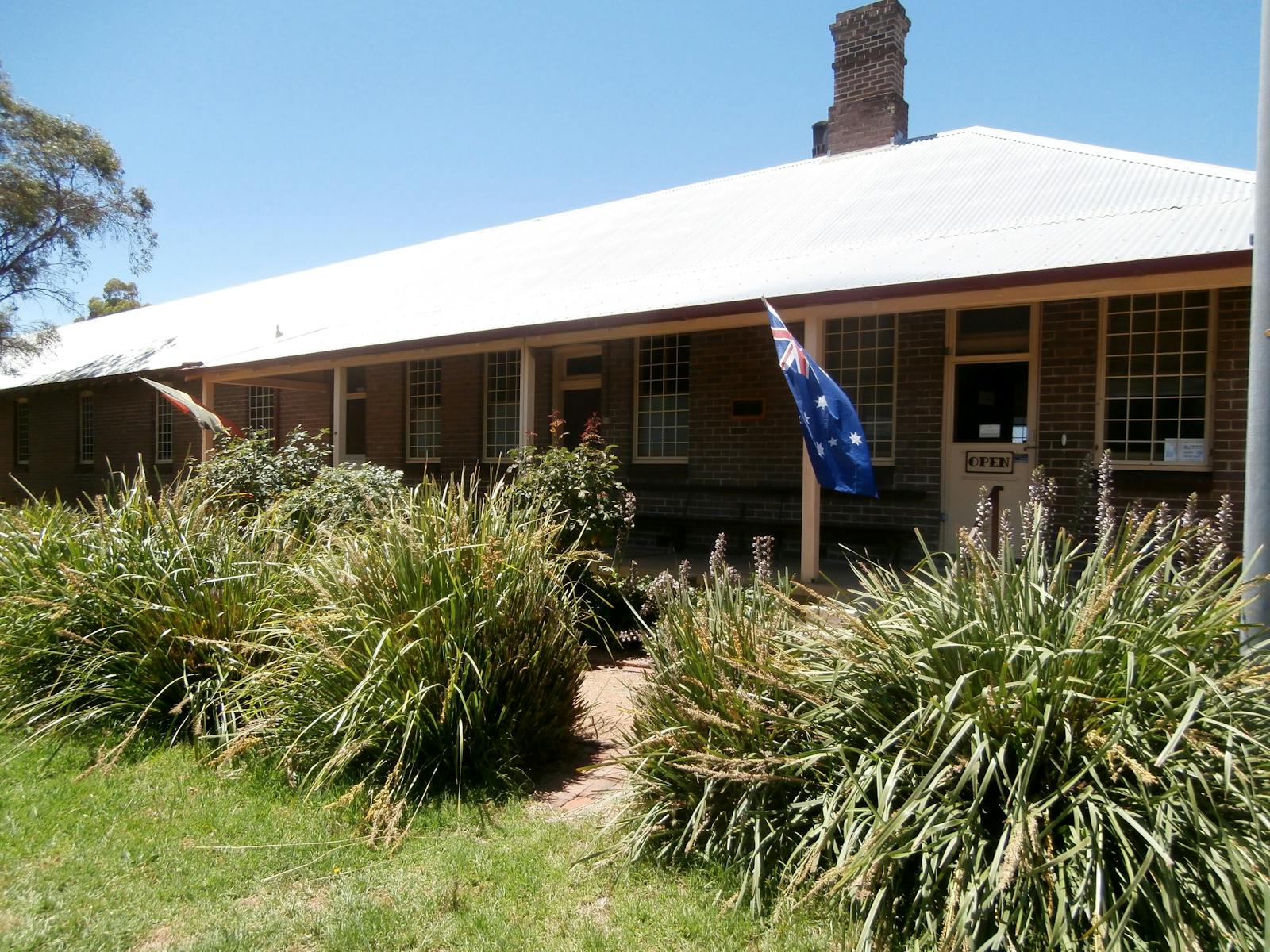 Cootamundra railway barracks