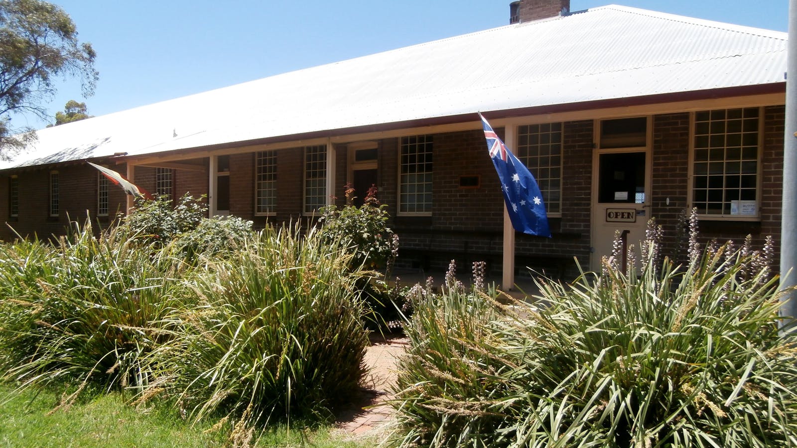 Cootamundra Visitor Information Centre and Heritage Centre