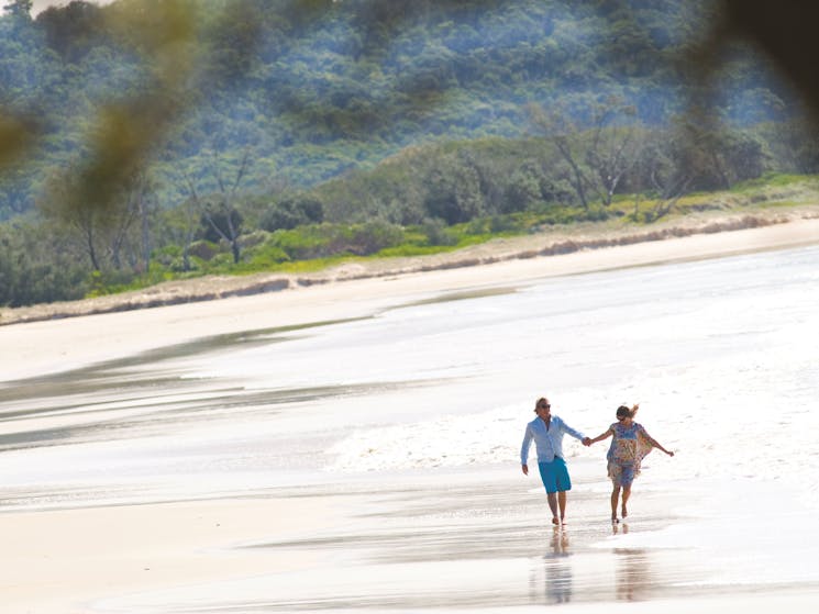 Brooms Head NSW Holidays & Things to Do, Attractions